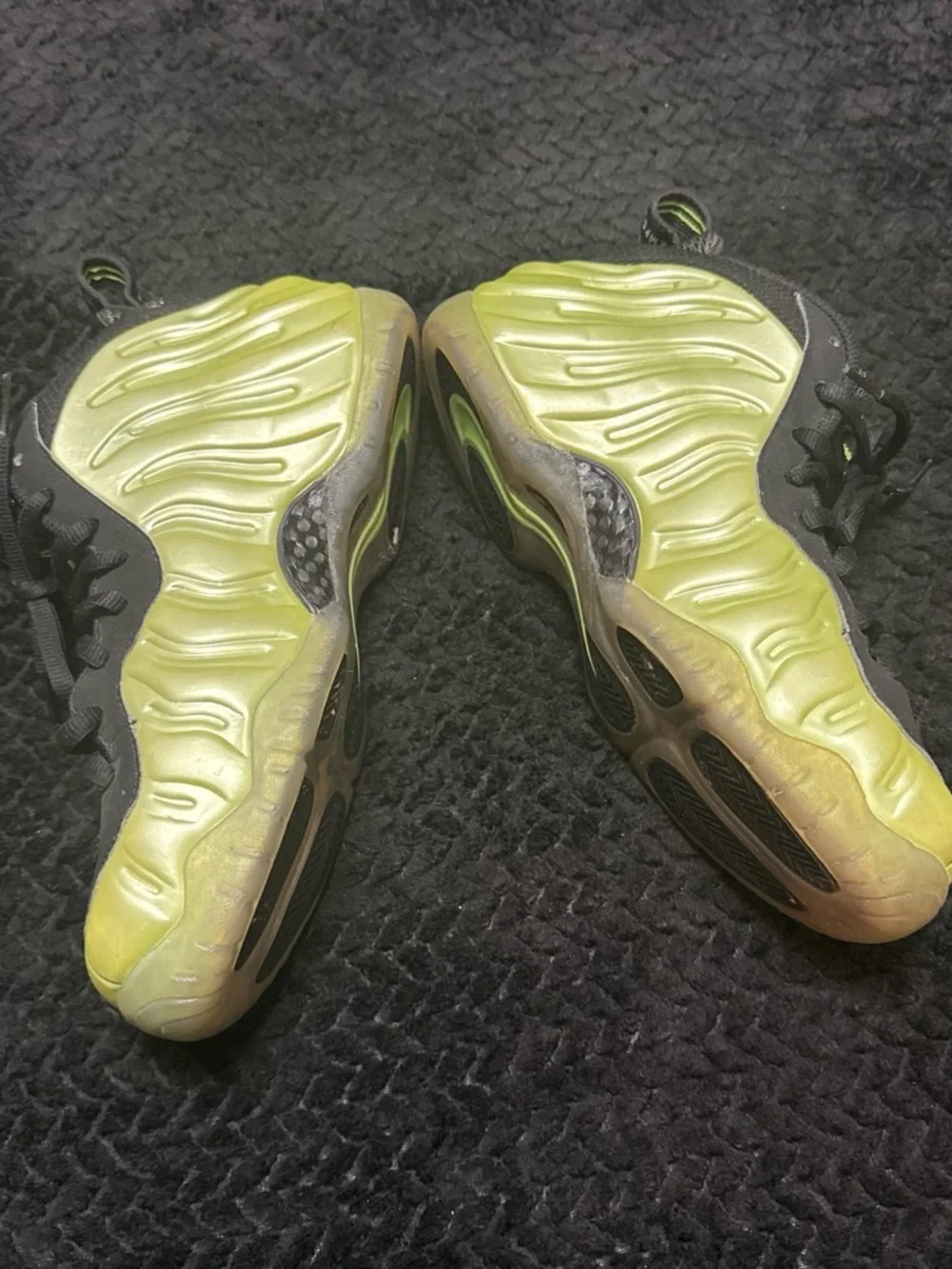 NIKE FOAMPOSITE ELECTRIC GREEN